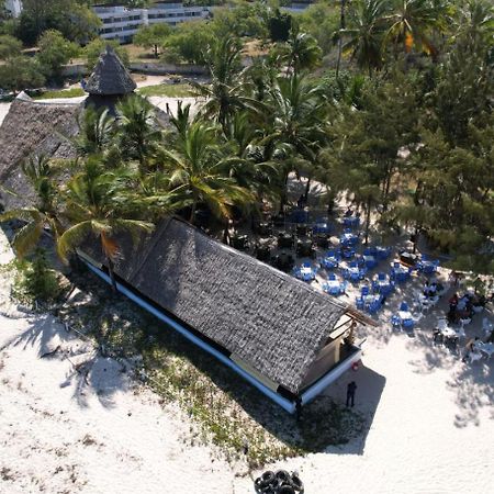 The New Big Tree Beach Resort Mombasa Luaran gambar