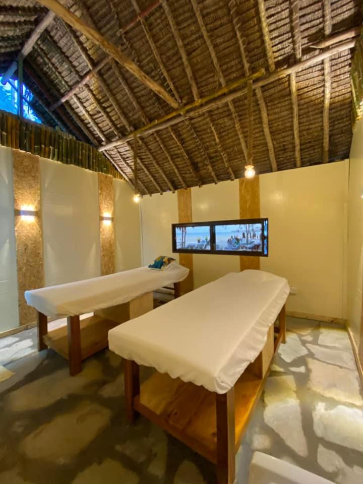 The New Big Tree Beach Resort Mombasa Luaran gambar