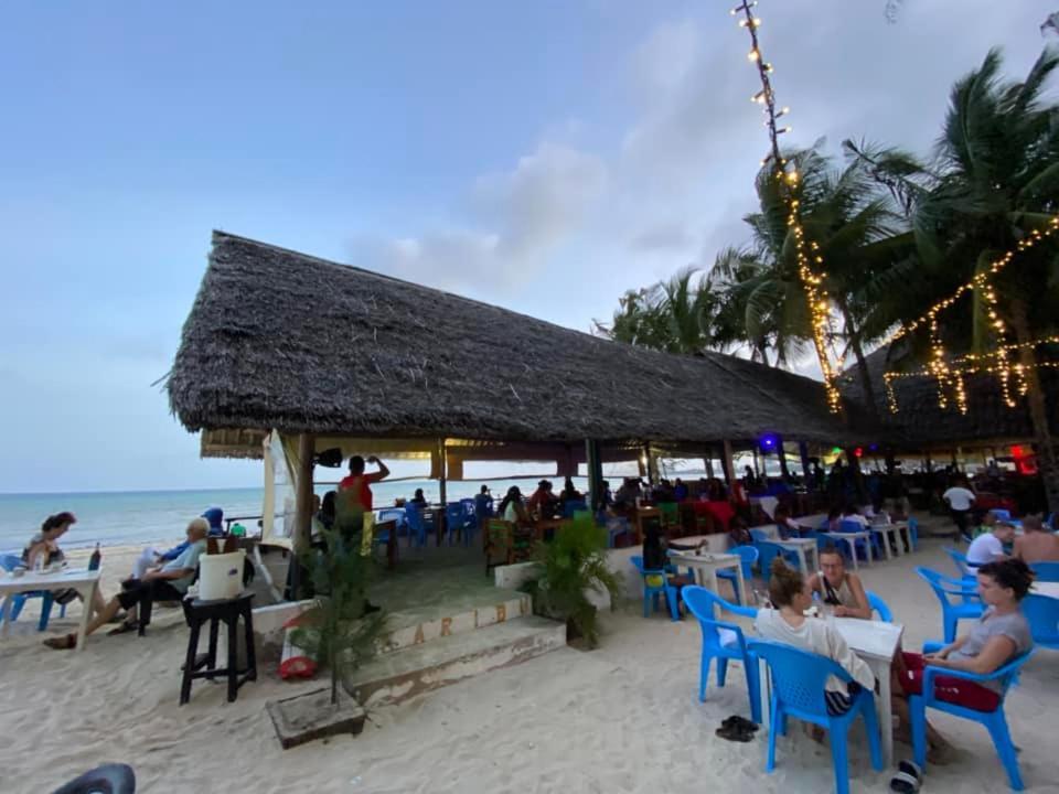 The New Big Tree Beach Resort Mombasa Luaran gambar