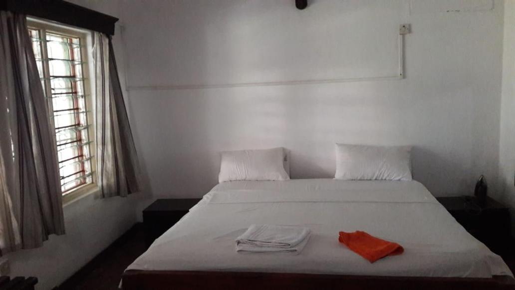 The New Big Tree Beach Resort Mombasa Luaran gambar