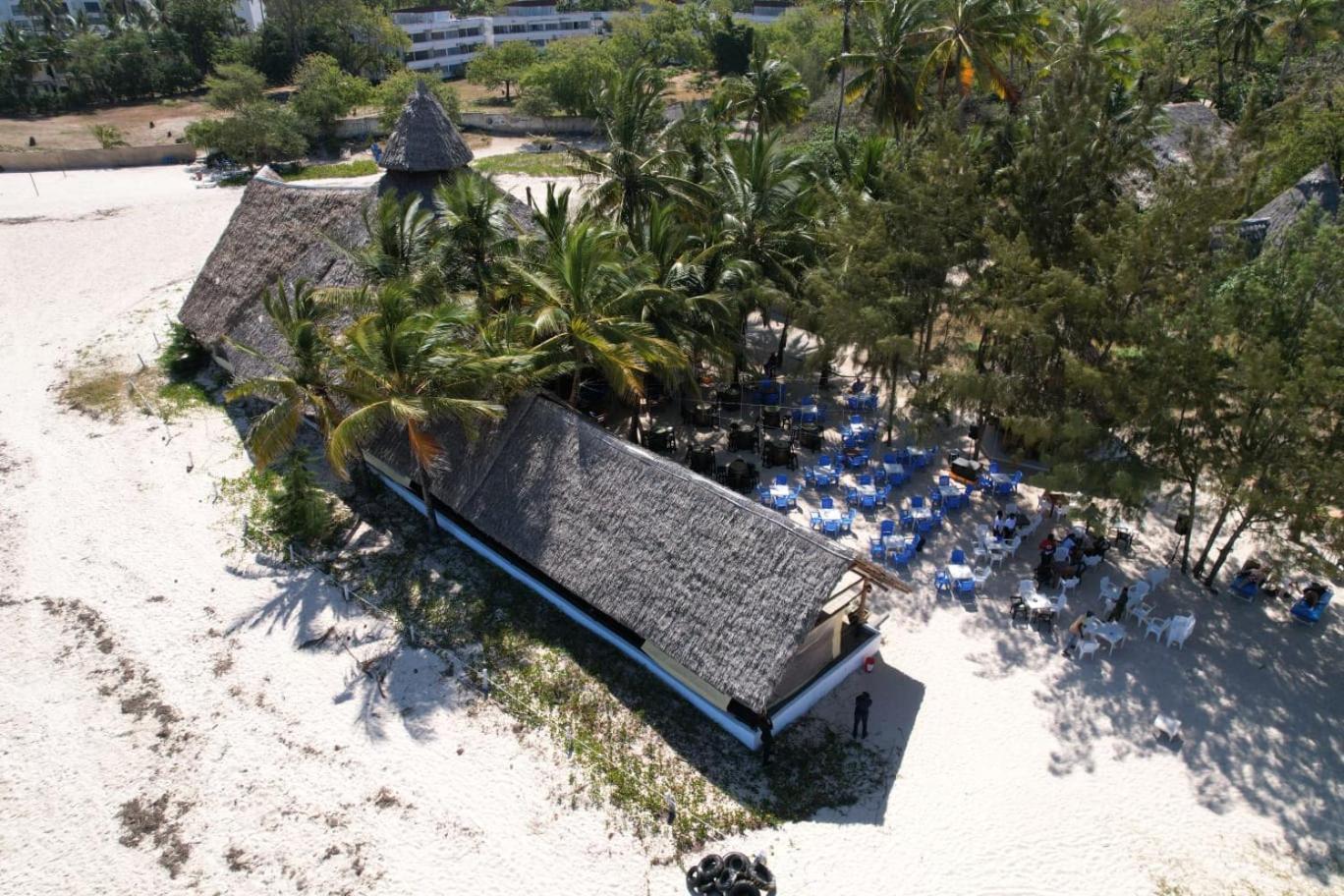 The New Big Tree Beach Resort Mombasa Luaran gambar