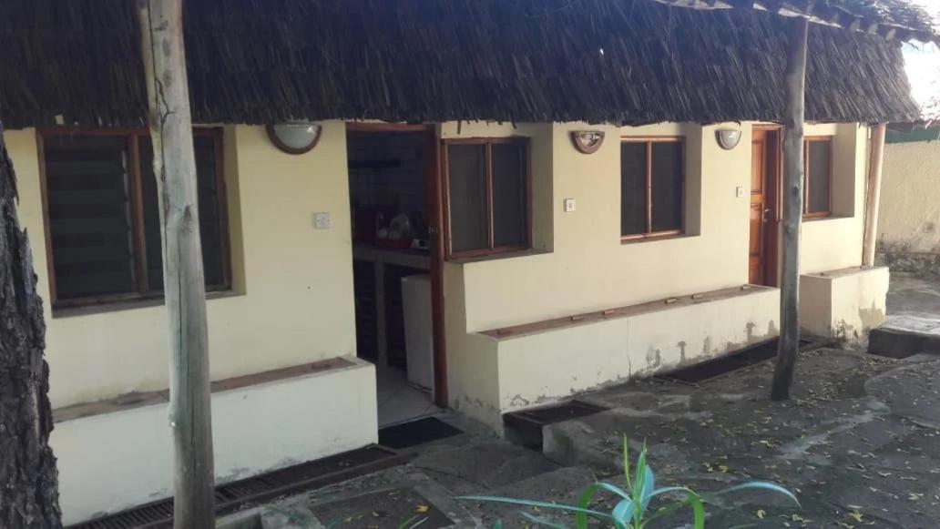 The New Big Tree Beach Resort Mombasa Luaran gambar